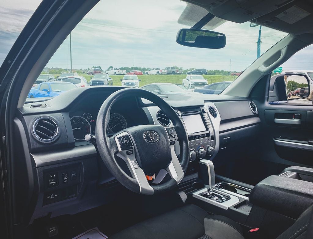 2014 Toyota Tundra SR5