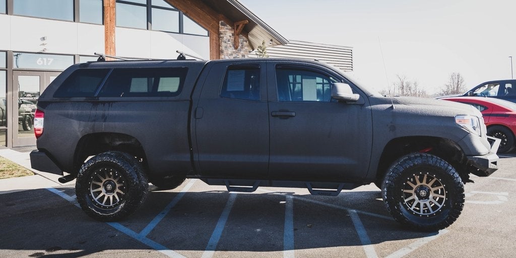 2014 Toyota Tundra SR5