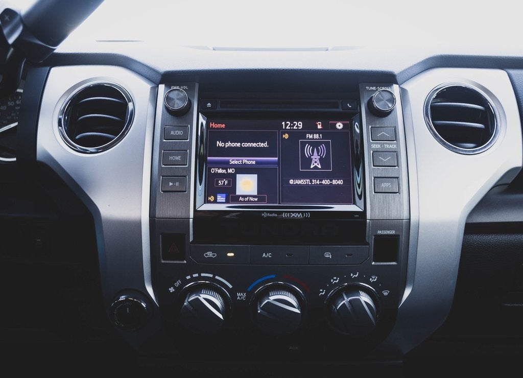 2014 Toyota Tundra SR5