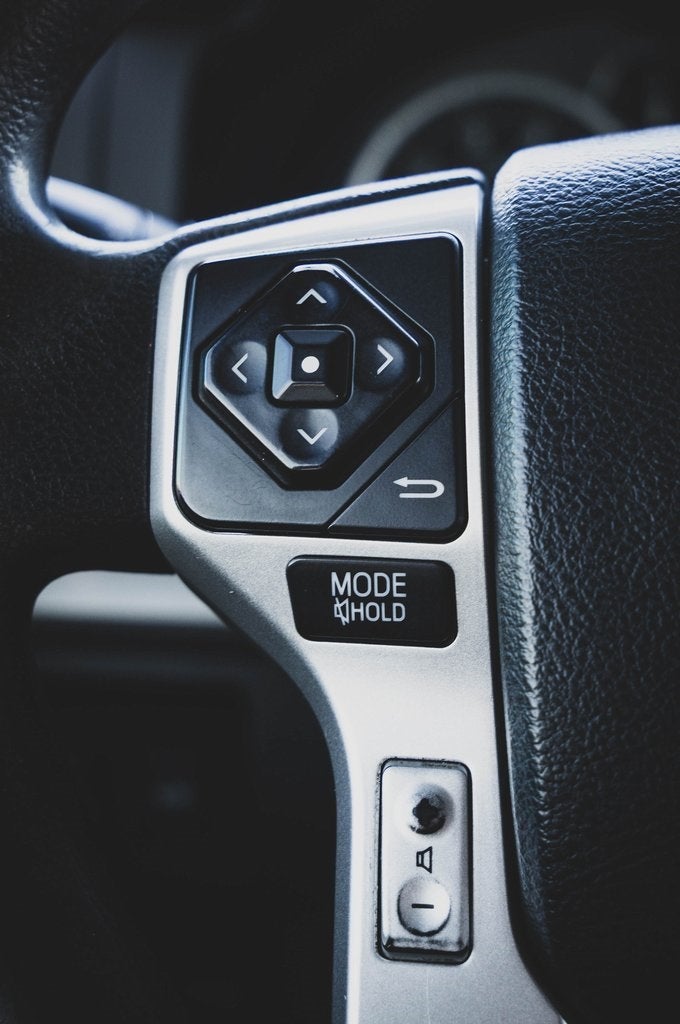 2014 Toyota Tundra SR5