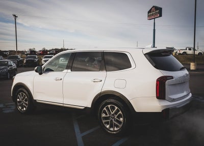 2023 Kia Telluride LX