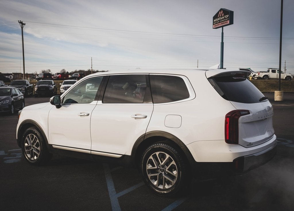 2023 Kia Telluride LX