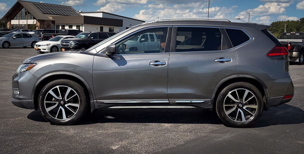 2017 Nissan Rogue SL