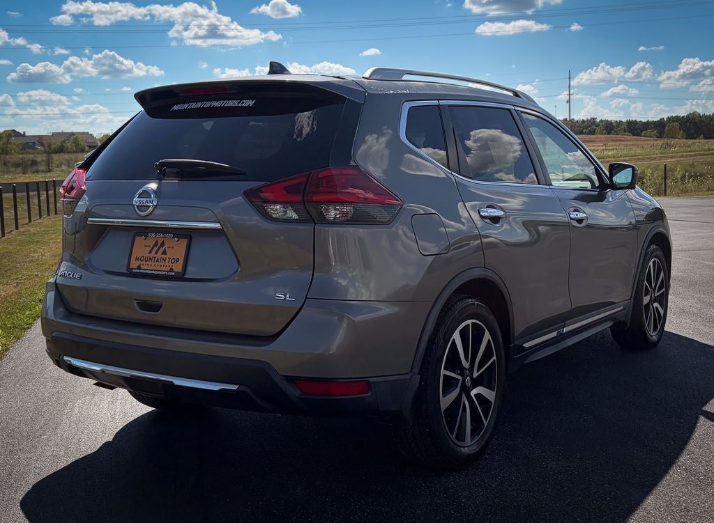 2017 Nissan Rogue SL