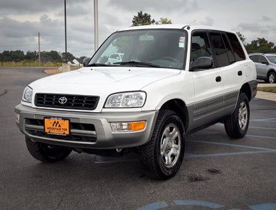 2000 Toyota RAV4 Base