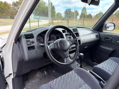 2000 Toyota RAV4 Base