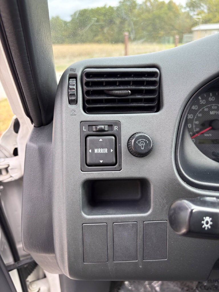 2000 Toyota RAV4 Base