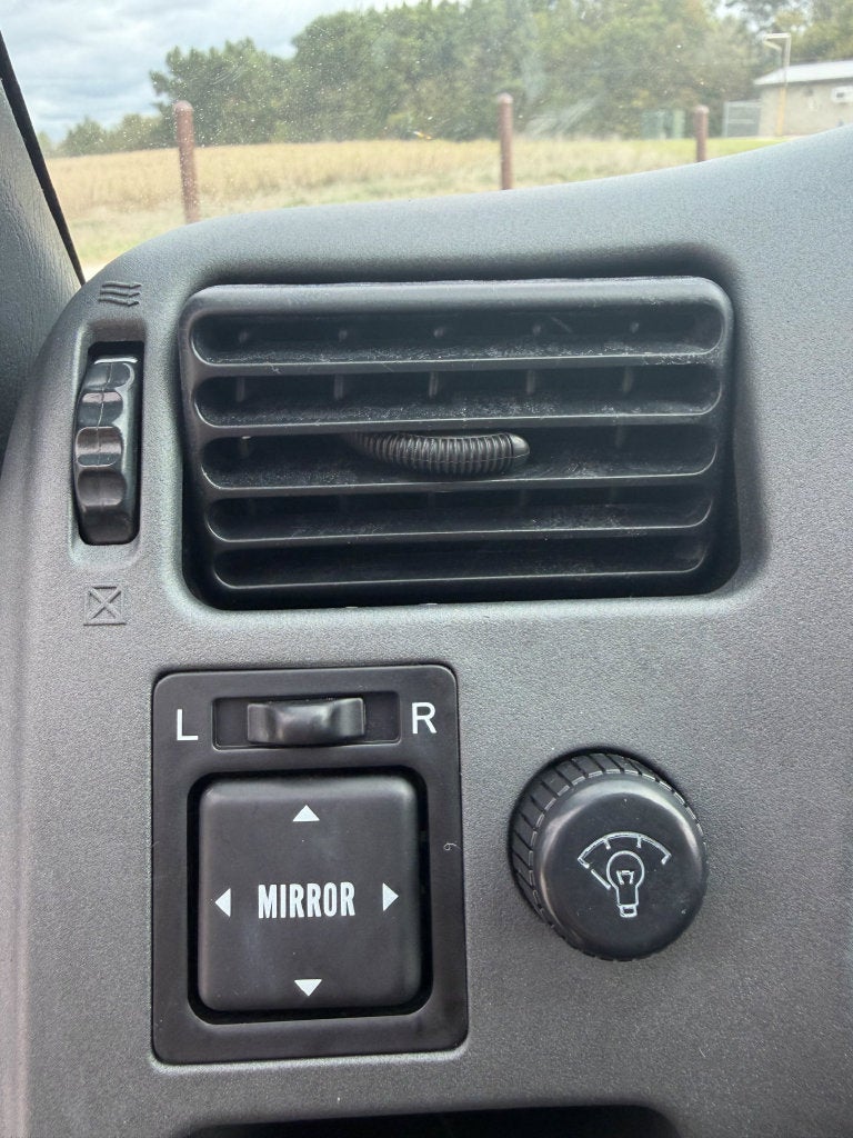 2000 Toyota RAV4 Base