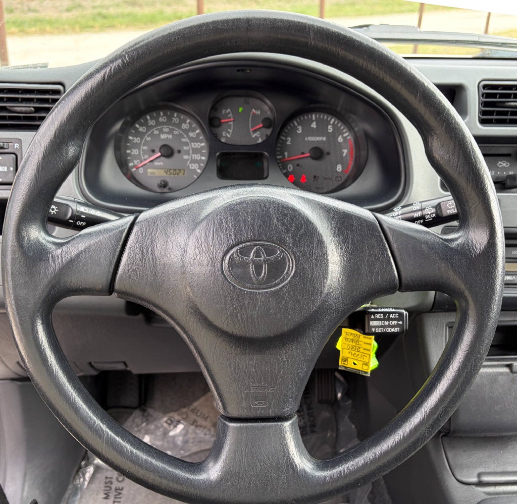2000 Toyota RAV4 Base
