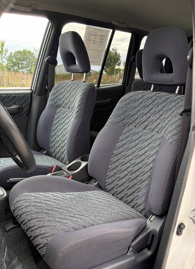 2000 Toyota RAV4 Base