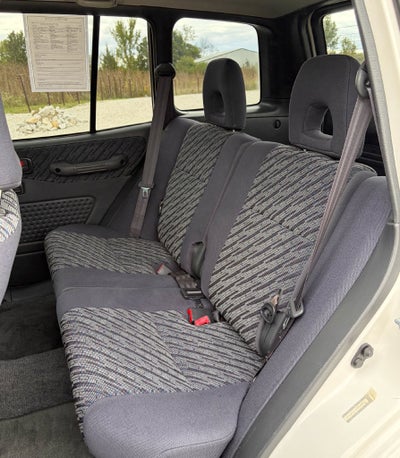 2000 Toyota RAV4 Base