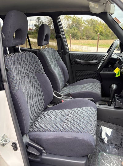 2000 Toyota RAV4 Base