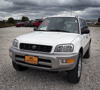2000 Toyota RAV4 Base
