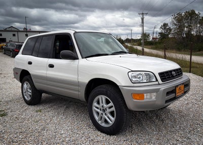 2000 Toyota RAV4 Base