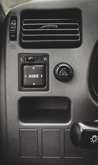 2000 Toyota RAV4 Base