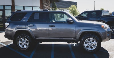 2019 Toyota 4Runner SR5