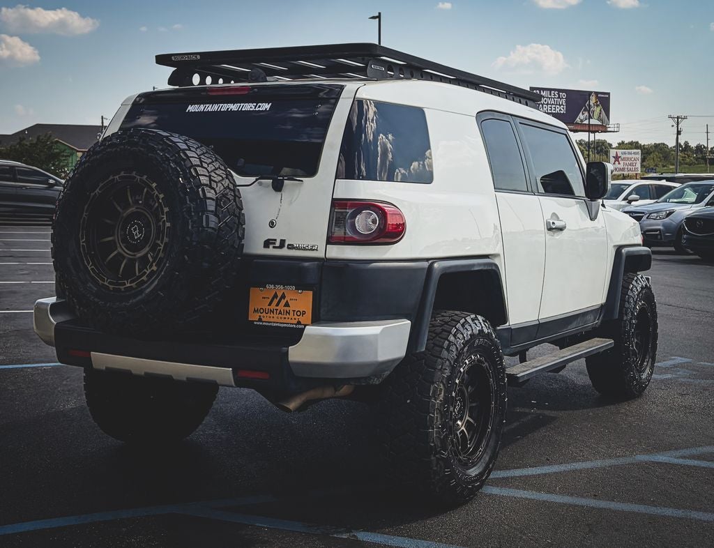 2012 Toyota FJ Cruiser Base