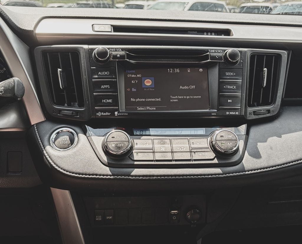 2018 Toyota RAV4 XLE