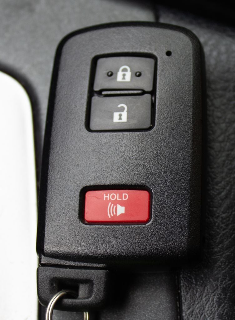 2018 Toyota RAV4 Hybrid XLE
