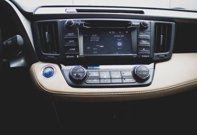 2018 Toyota RAV4 Hybrid XLE