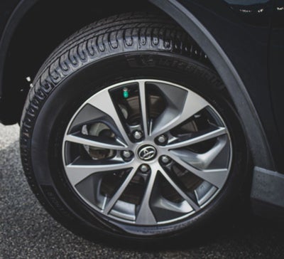 2018 Toyota RAV4 Hybrid XLE