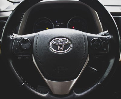 2018 Toyota RAV4 Hybrid XLE