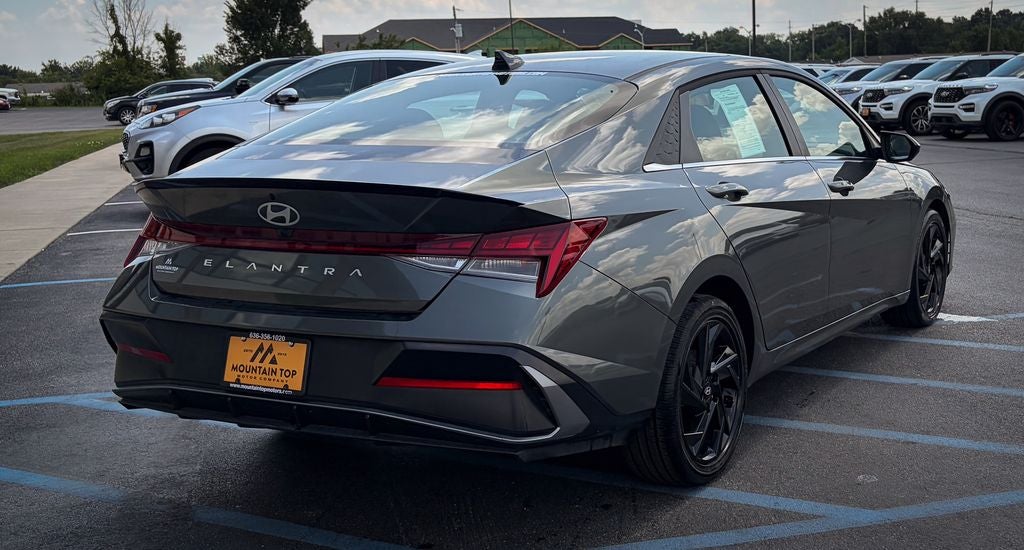 2026 Hyundai Elantra SEL Sport
